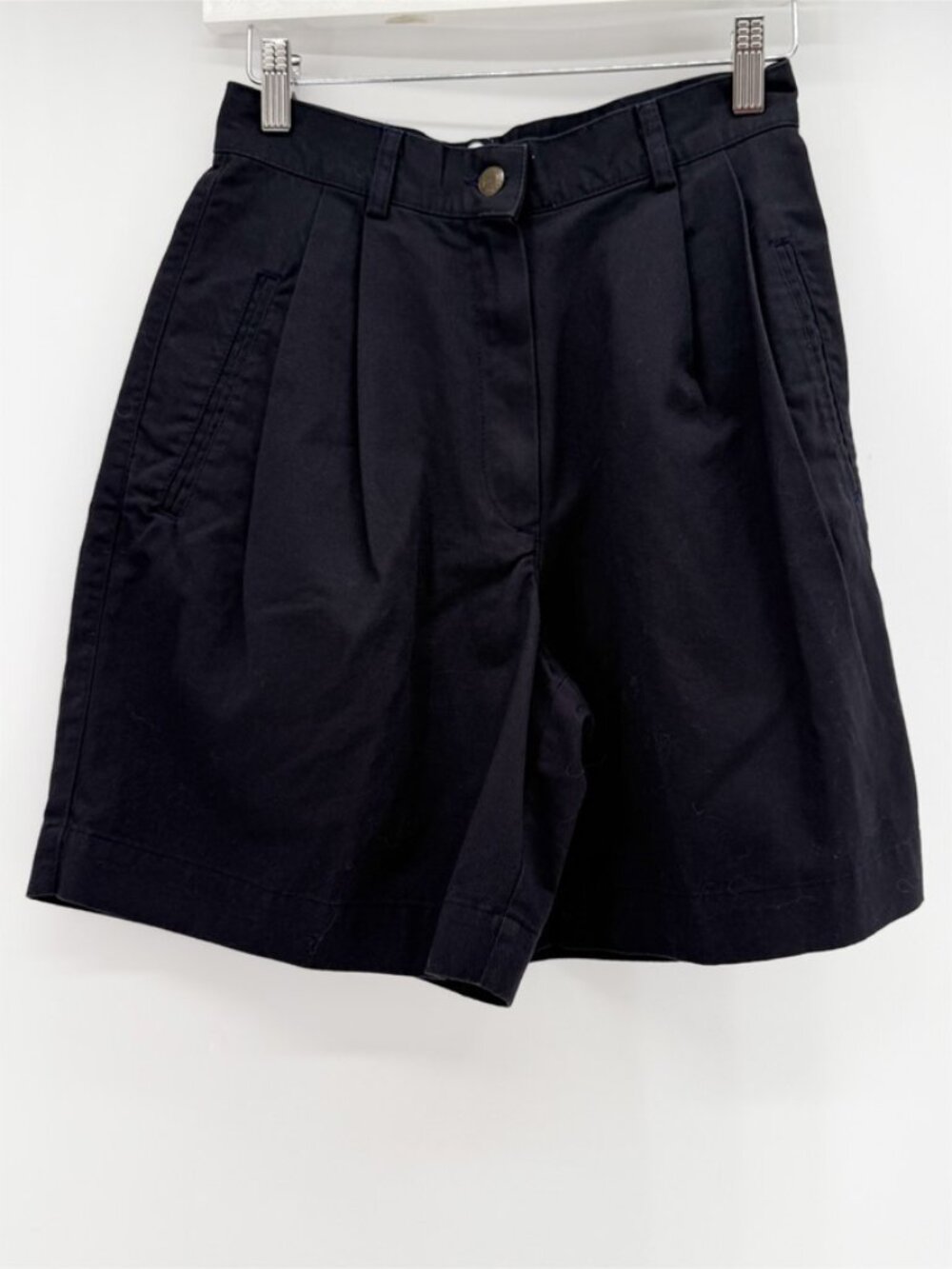 DKNY JEANS Dark Navy Bermuda Pleated Front Walking Shorts Cotton Vtg 90s NEW 6 - Picture 2 of 9